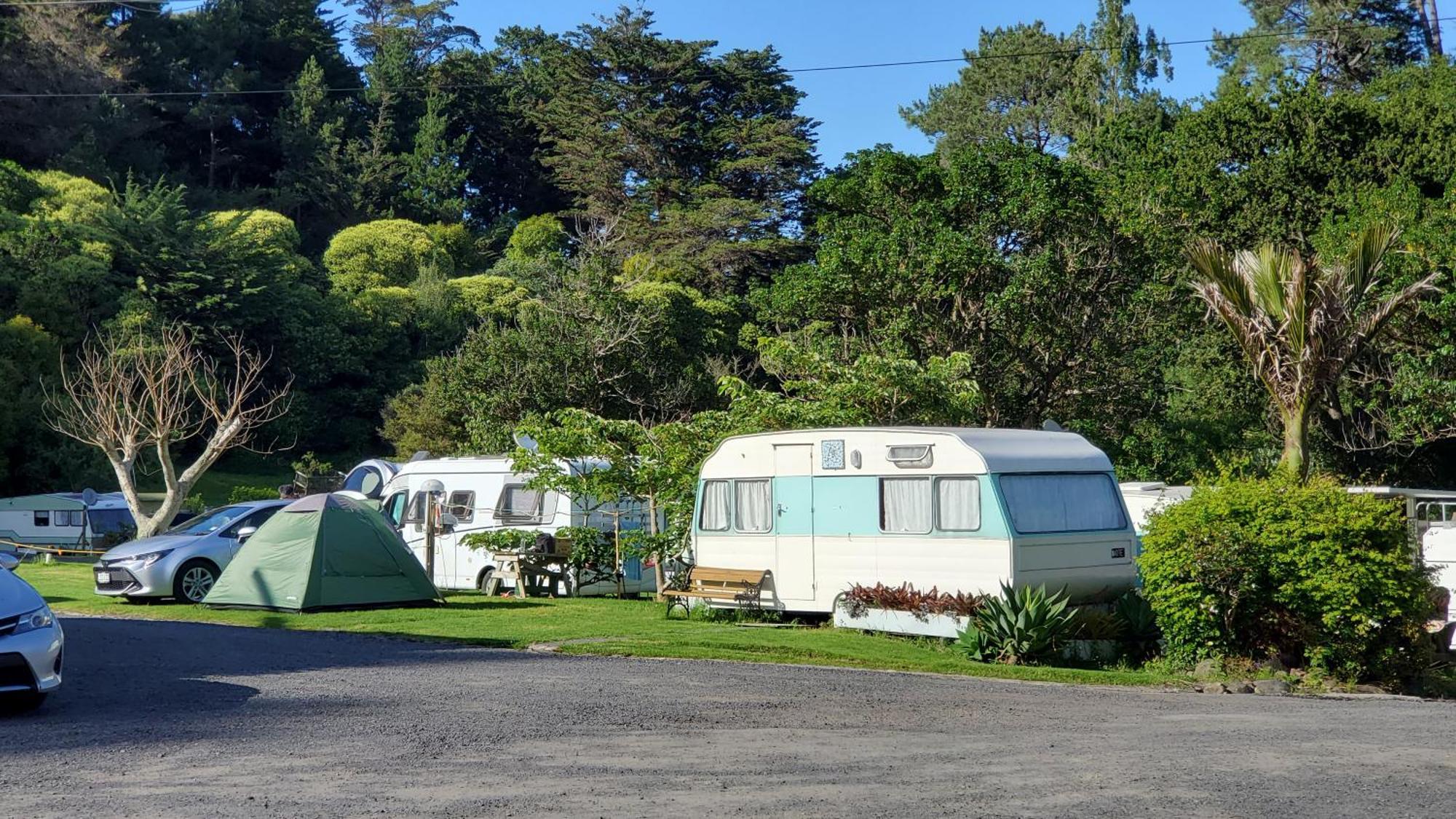 Dickson Holiday Park Thames Eksteriør bilde